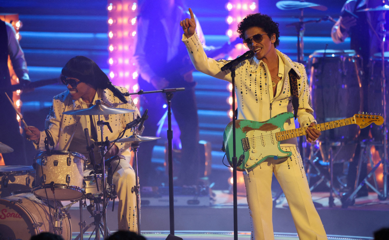 Grammy Ödül Töreninden Renkli Performanslar