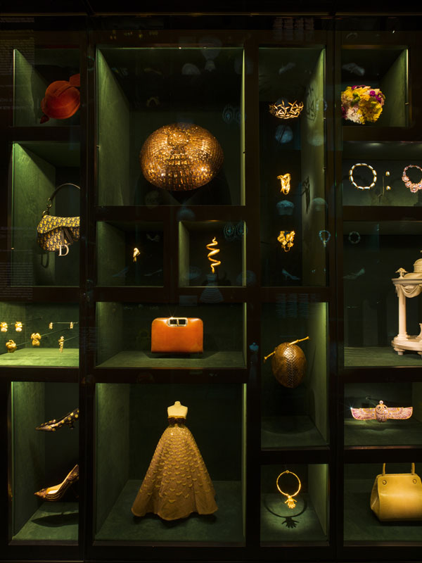 Miras ve işçiliğin kutlaması: Galerie Dior