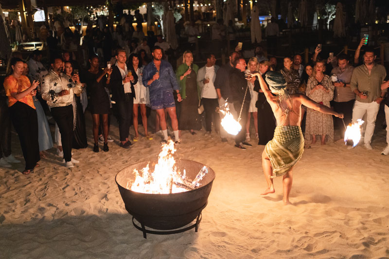 The Bodrum EDITION 5. sezon açılış davetinde ünlü isimleri ağırladı