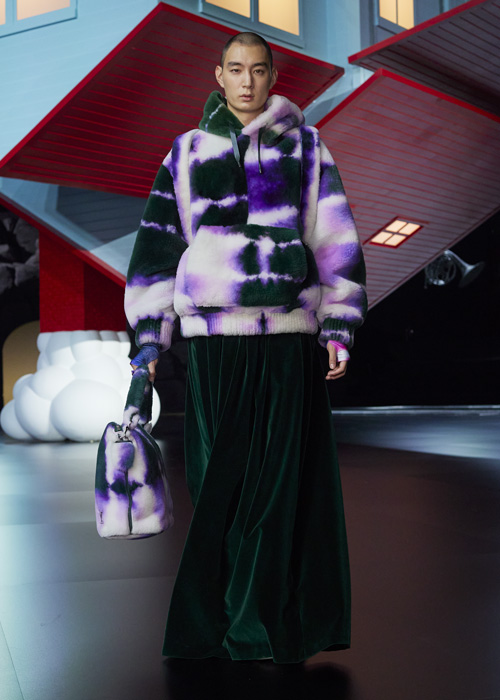 Louis Vuitton Erkek Sonbahar-Kış 2022 Koleksiyonu Bangkok'ta!