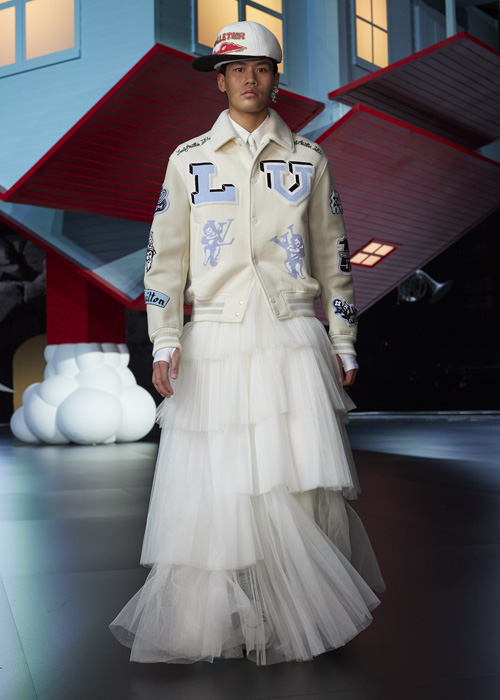 Louis Vuitton Erkek Sonbahar-Kış 2022 Koleksiyonu Bangkok'ta!