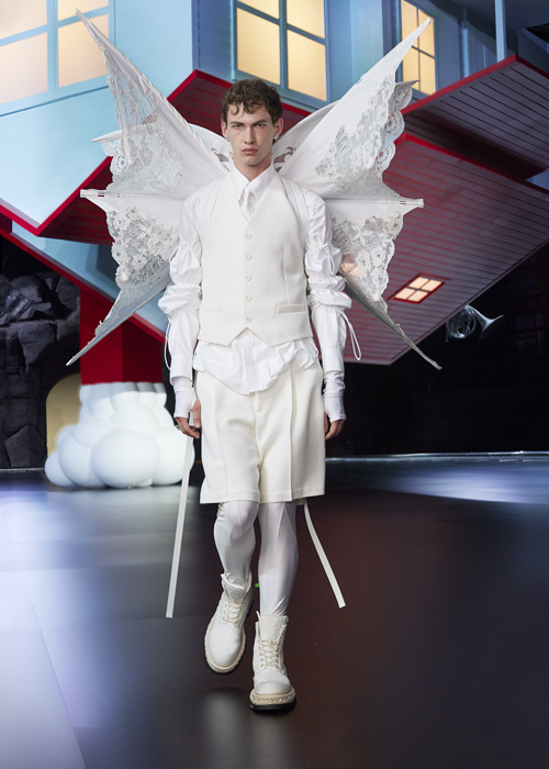 Louis Vuitton Erkek Sonbahar-Kış 2022 Koleksiyonu Bangkok'ta!