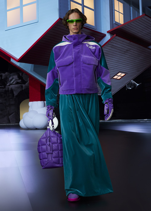 Louis Vuitton Erkek Sonbahar-Kış 2022 Koleksiyonu Bangkok'ta!