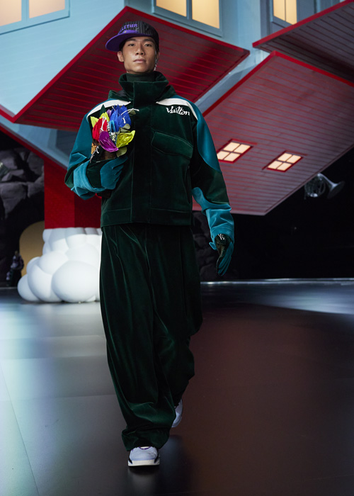 Louis Vuitton Erkek Sonbahar-Kış 2022 Koleksiyonu Bangkok'ta!