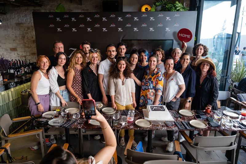 Jumbo 75. yılını Home Art dergisi ile düzenlediği tasarım yürüyüşüyle kutladı