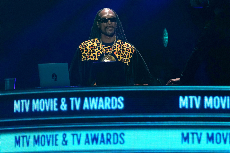 2022 MTV Sinema ve TV Ödülleri'nde yıldızlar geçidi