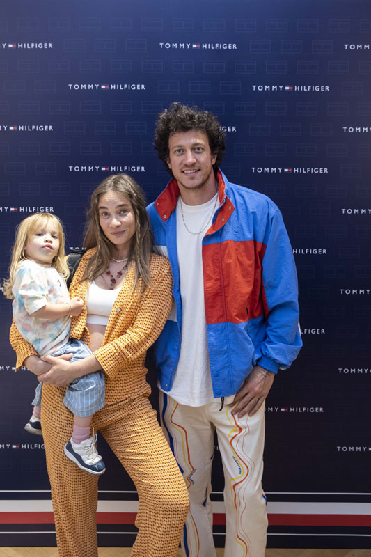 Tommy Hilfiger konsept mağazasının açılış partisinde buluştular