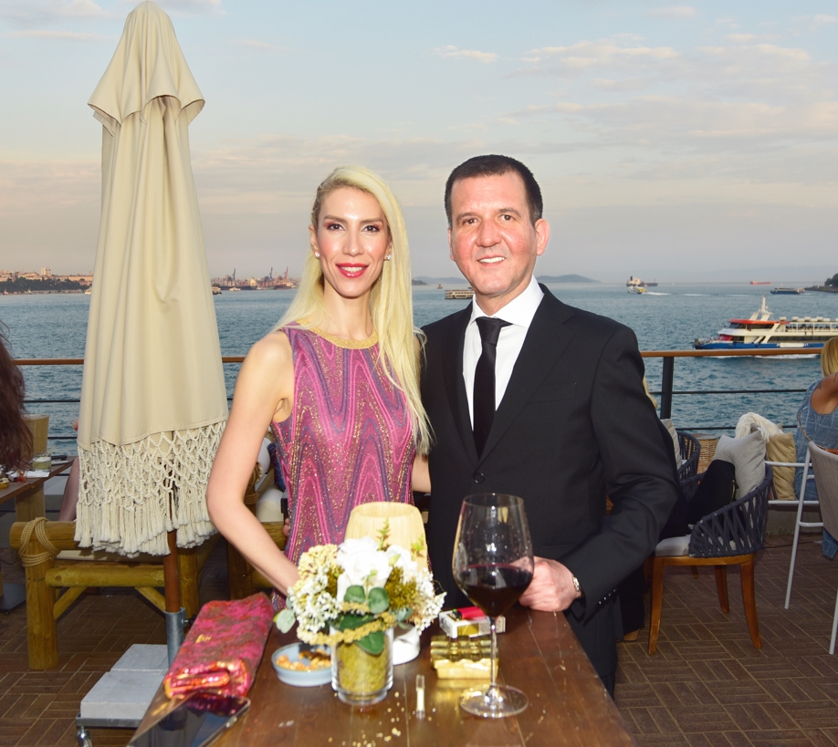 Şamdan Plus’tan görkemlı ‘Yaza Merhaba’ davetı