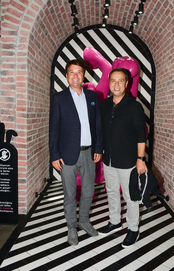 Şamdan Plus’tan görkemlı ‘Yaza Merhaba’ davetı