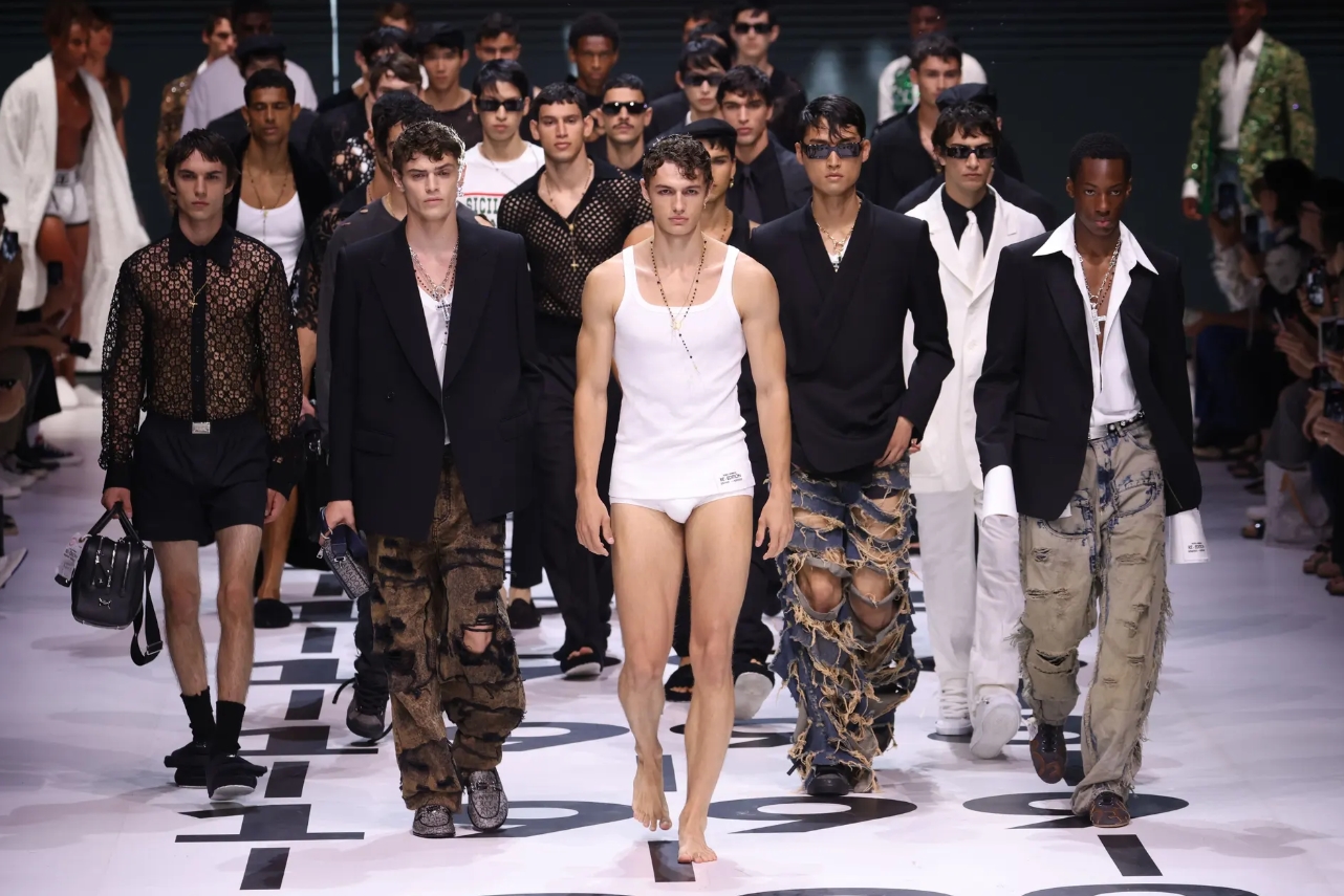 Milano Moda Haftası SS23: Öne Çıkanlar