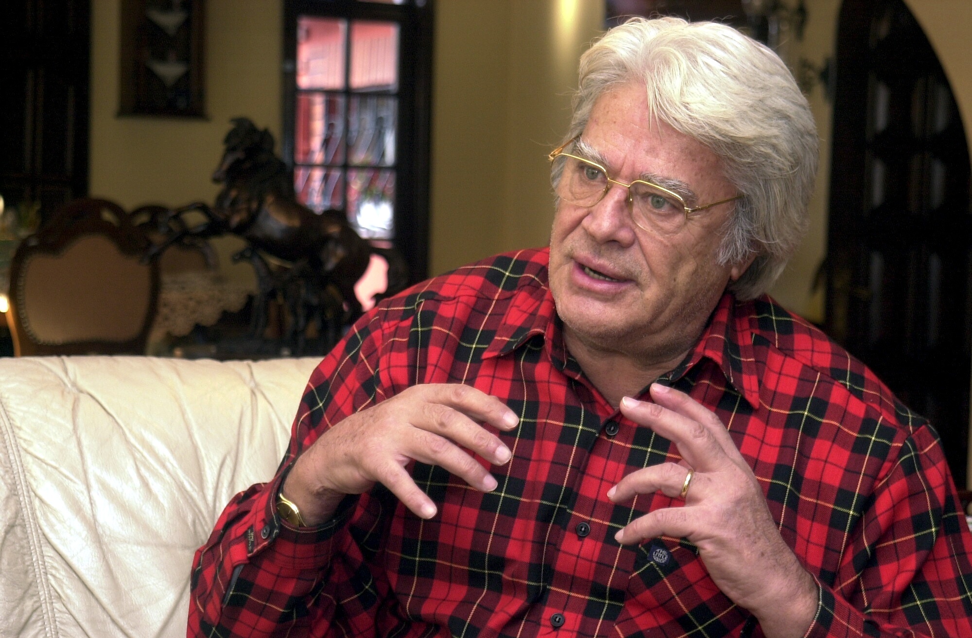 Fotoğraflarla Cüneyt Arkın Efsanesi