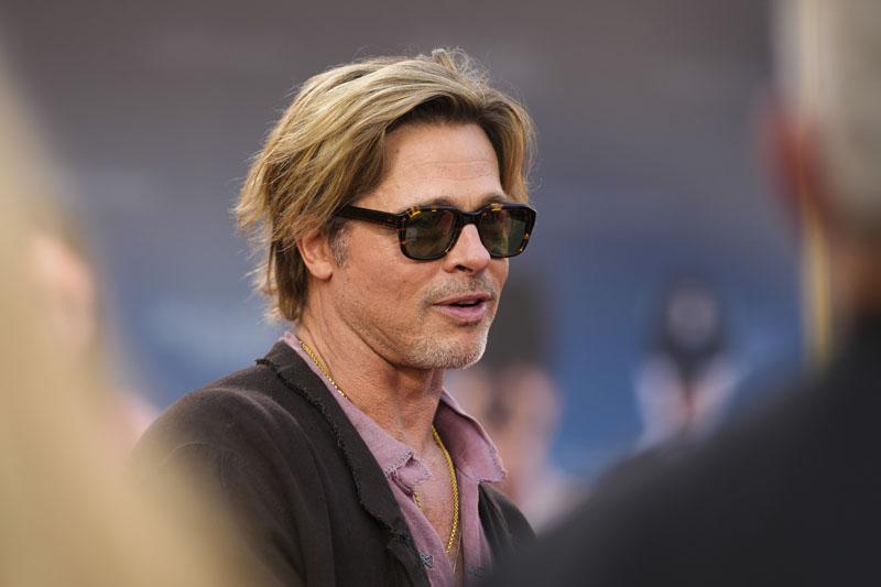 Brad Pitt'in dikkat çeken stili