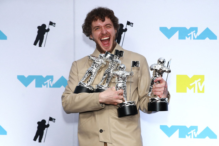 2022 MTV Video Müzik Ödülleri'nin Sahipleri Belli Oldu