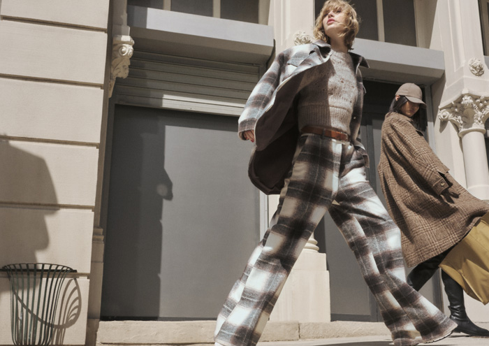 Naomi Campbell, H&M'in Paris'ten Esinlenilen Sonbahar Kampanyasında Başrolde