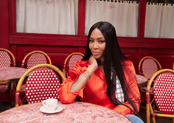 Naomi Campbell, H&M'in Paris'ten Esinlenilen Sonbahar Kampanyasında Başrolde