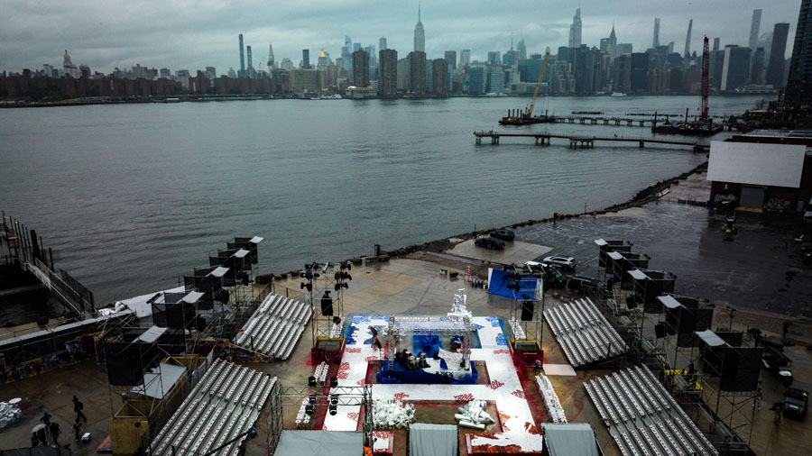 Tommy Factory'den Multiverse Defile Deneyimi