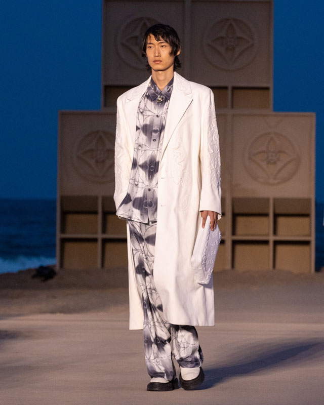 Louis Vuitton Erkek Spin Off İlkbahar-Yaz 2023 Şovu