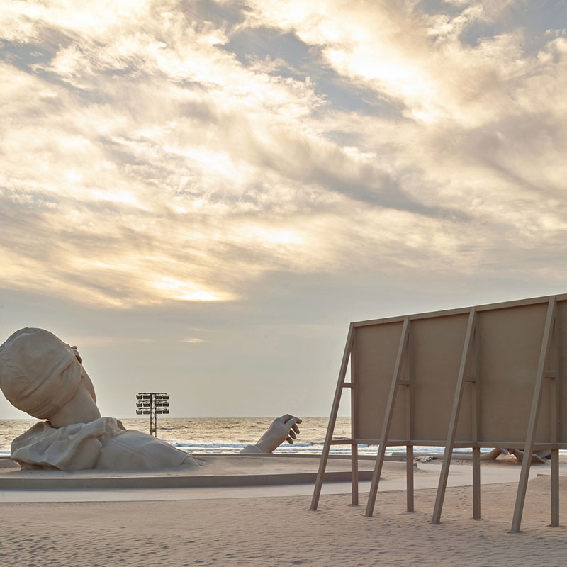 Louis Vuitton Erkek Spin Off İlkbahar-Yaz 2023 Şovu