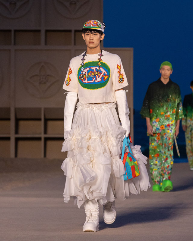 Louis Vuitton Erkek Spin Off İlkbahar-Yaz 2023 Şovu