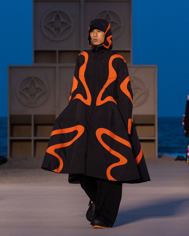 Louis Vuitton Erkek Spin Off İlkbahar-Yaz 2023 Şovu