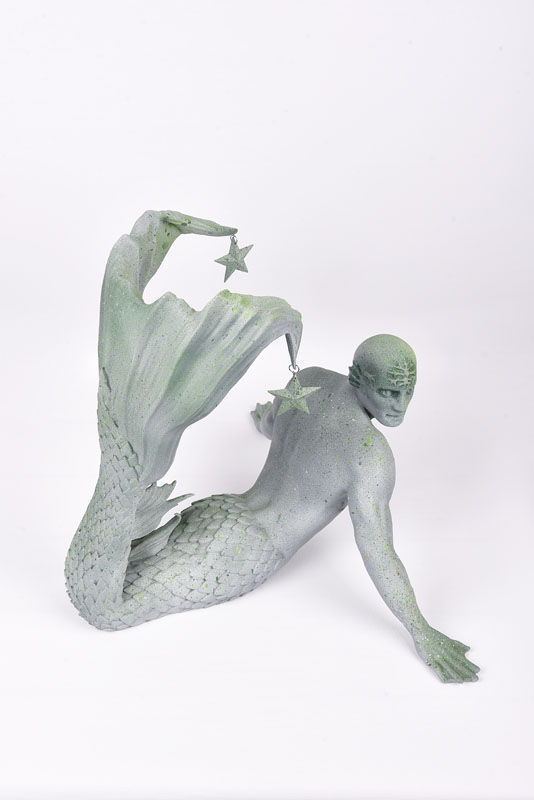 Altın Tatlı’nın “Dazed Heroes” Sergisi Les Benjamins Nişantaşı'nda