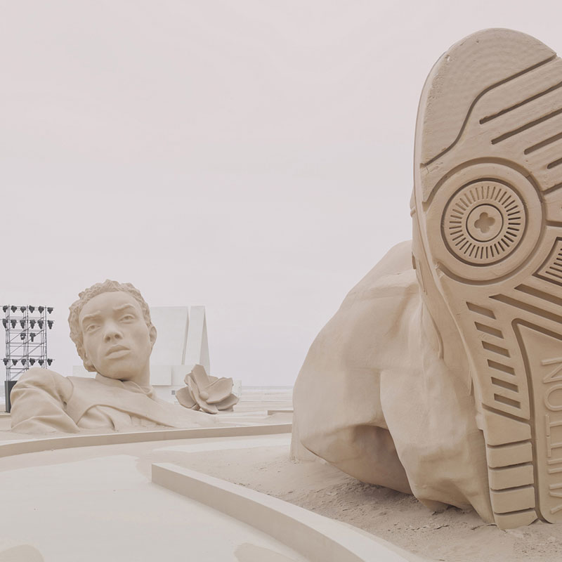 Louis Vuitton Erkek Spin Off İlkbahar-Yaz 2023 Şovu