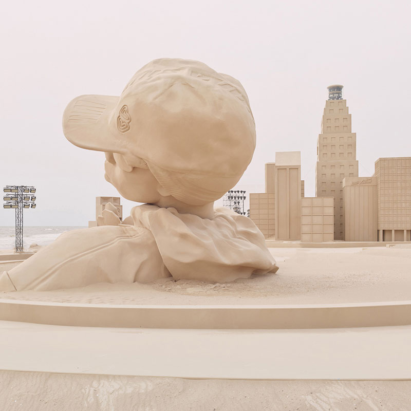 Louis Vuitton Erkek Spin Off İlkbahar-Yaz 2023 Şovu