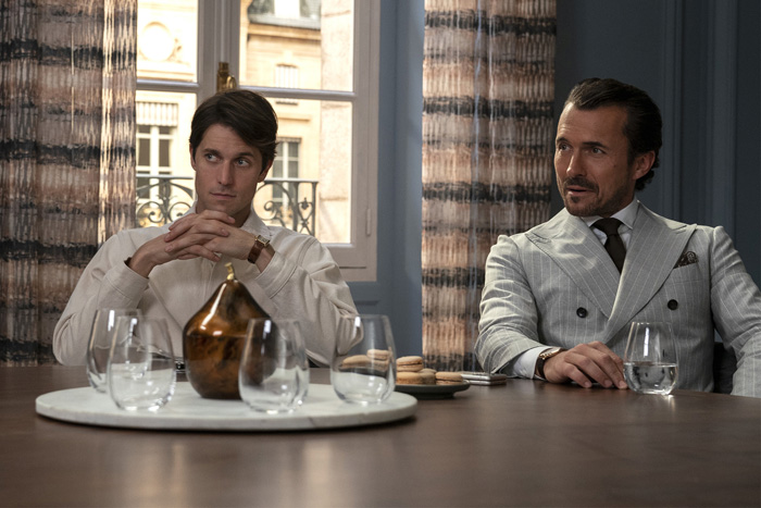 Emily in Paris 3. Sezondan İlk Fotoğraflar Yayınlandı