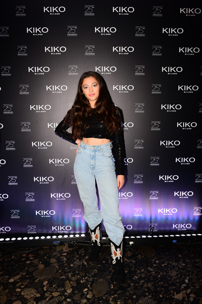 25. Yaşa Muhteşem Kutlama