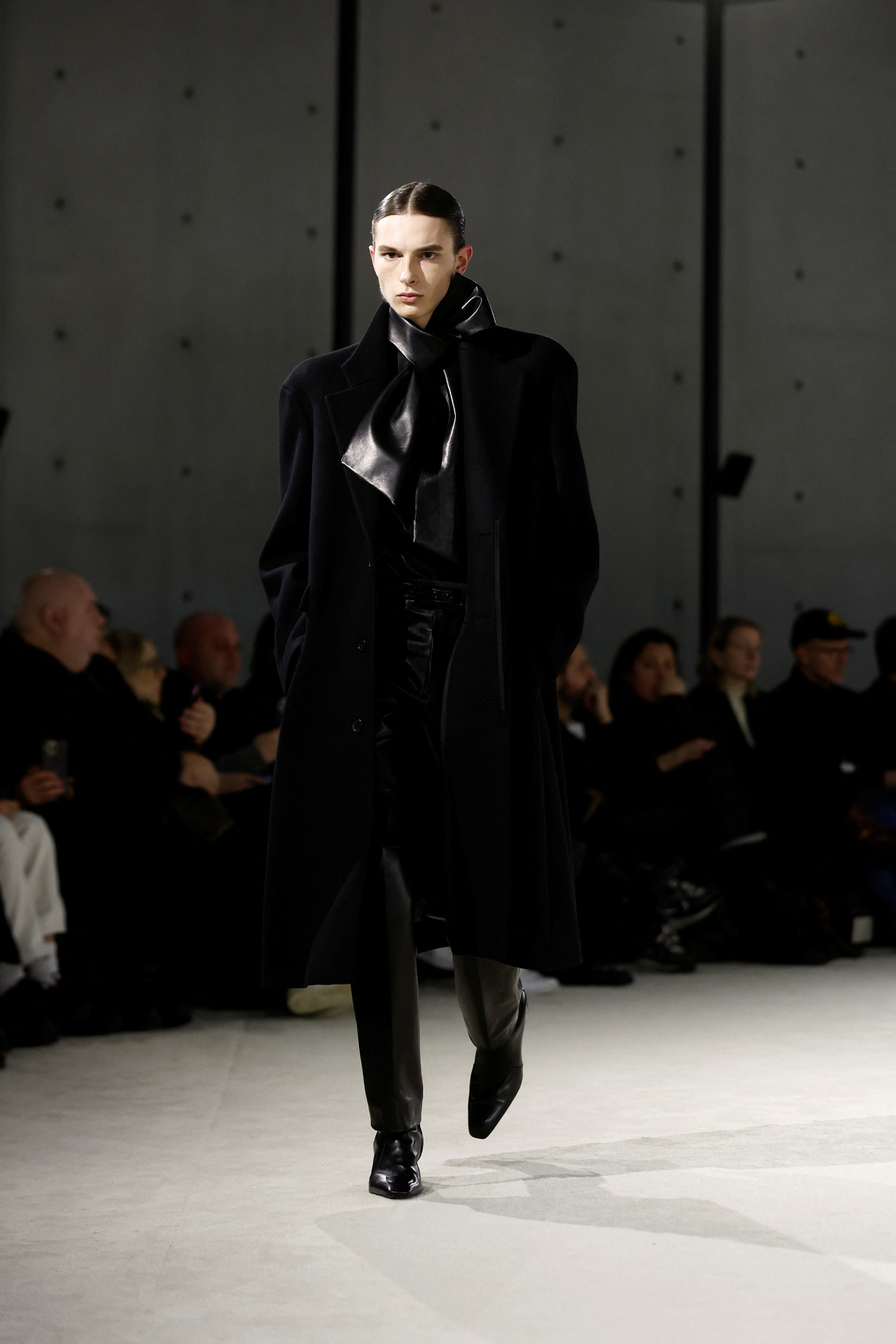 Saint Laurent Sonbahar-Kış 2023 Erkek