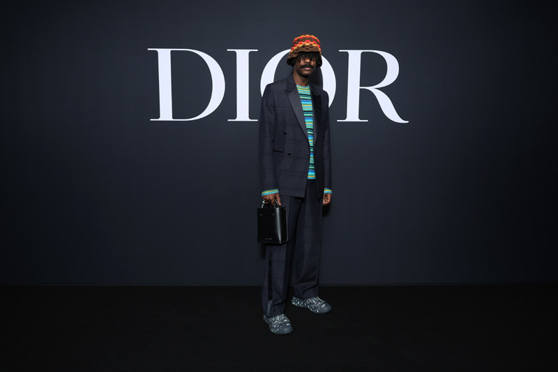DIOR Kış 2023-24 defilesinde yıldız geçidi