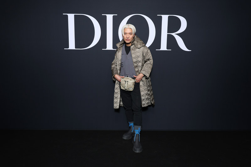 DIOR Kış 2023-24 defilesinde yıldız geçidi