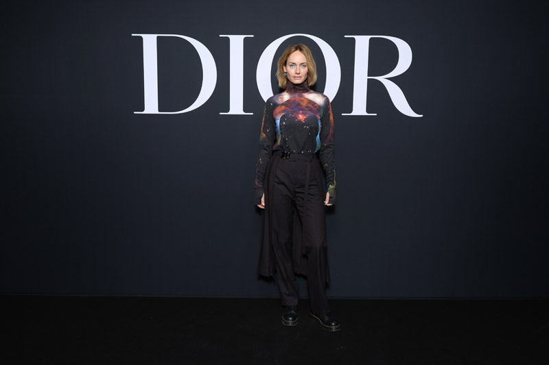 DIOR Kış 2023-24 defilesinde yıldız geçidi