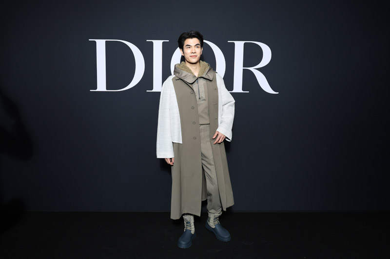DIOR Kış 2023-24 defilesinde yıldız geçidi