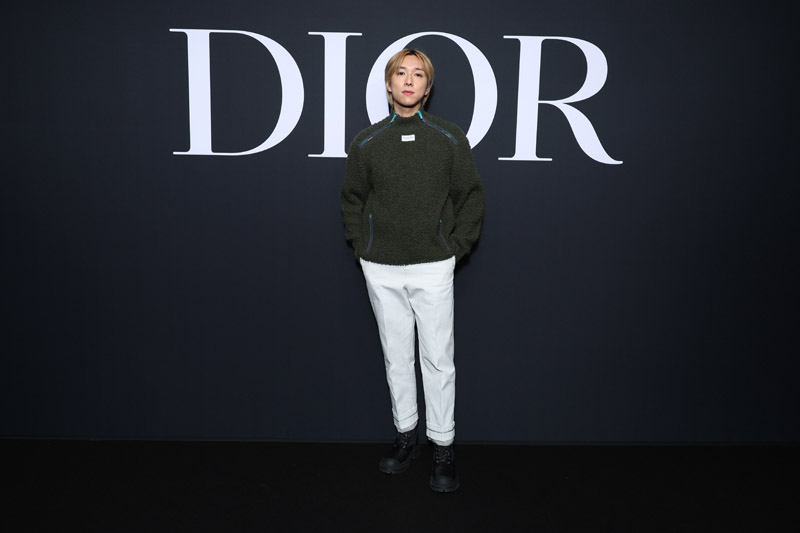DIOR Kış 2023-24 defilesinde yıldız geçidi