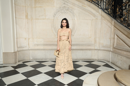 Bol Yıldızlı Dior Couture Yaz 2023 Defilesi