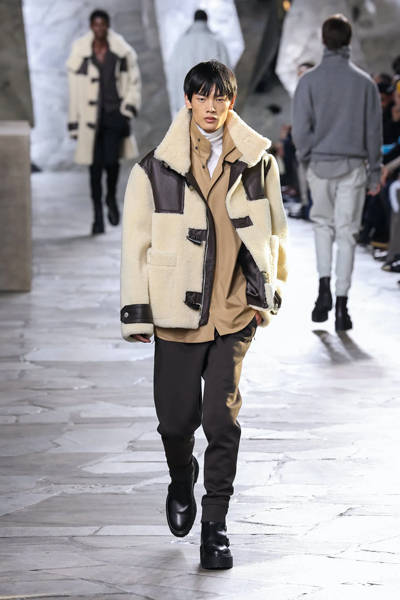 Erkekler Sonbahar/Kış 2023 Podyumlarından 6 Trend