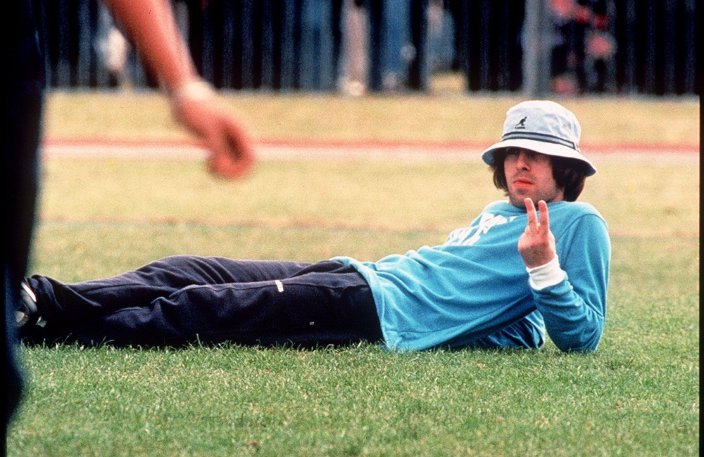 Rock Yıldızı Liam Gallagher, Michael Fassbender’ın “The Killer”daki Tarzına Nasıl İlham Oldu?