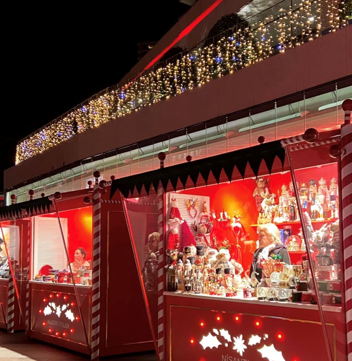 Zorlu Center Yılbaşı Köyü