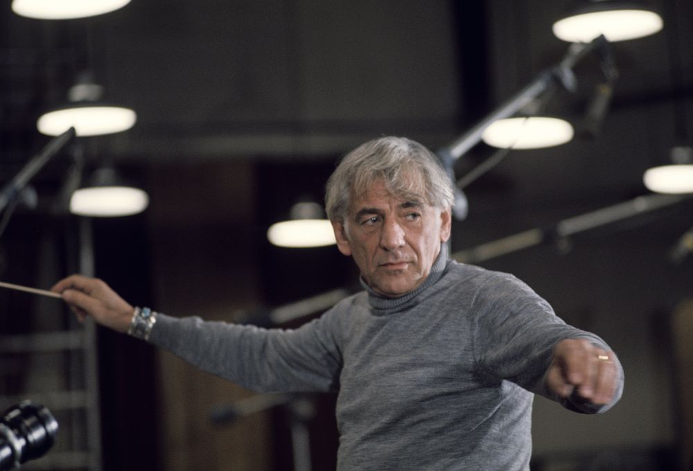 Erkek Giyiminin de Maestro’su: Leonard Bernstein'in Terzilik Harikası Stili