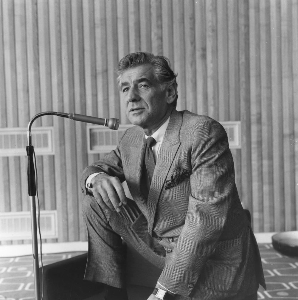 Erkek Giyiminin de Maestro’su: Leonard Bernstein'in Terzilik Harikası Stili