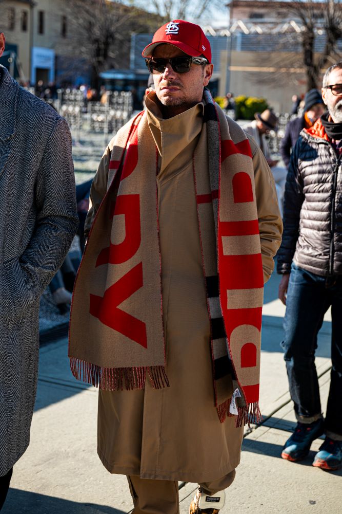 Stil Sahibi Beyler Buraya: Sonbahar/Kış 2024-25 Pitti Uomo Fuarı Sokak Stilleri