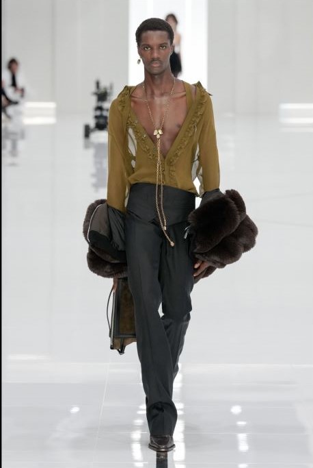 DSQUARED2’dan Başkalaşım Deneyi