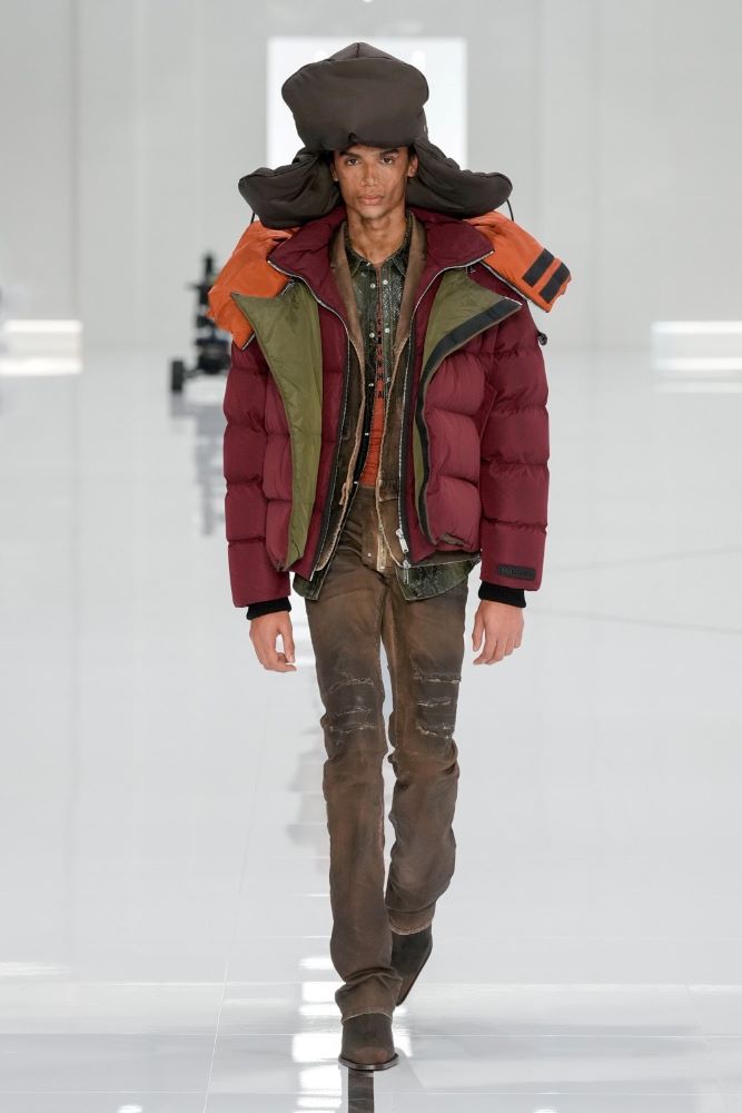 DSQUARED2’dan Başkalaşım Deneyi