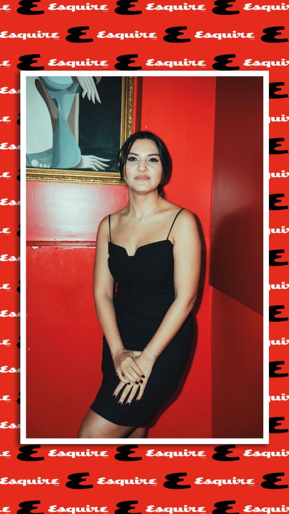 Yazı İşleri Müdürümüz Özge Dinç