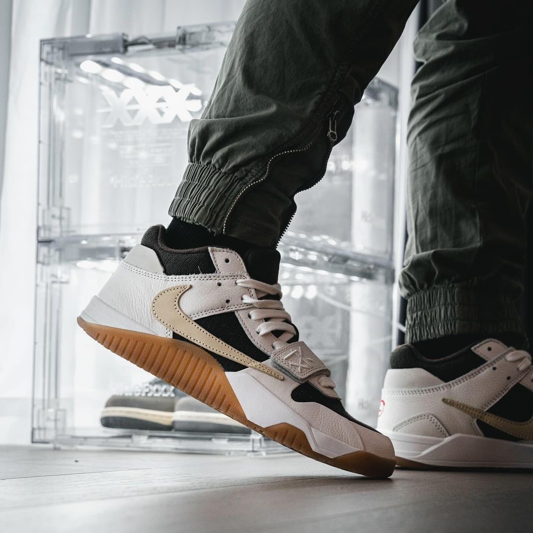 Travis Scott x Jordan Jumpman Jack SP “Sail”