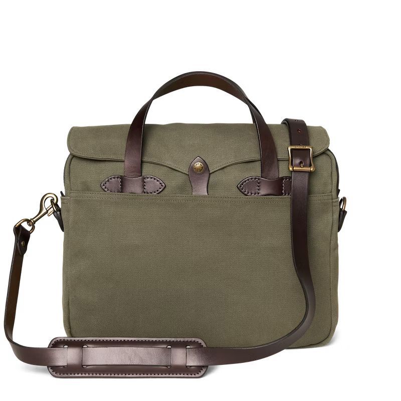 7. Filson Rugged Twill Original Çanta
