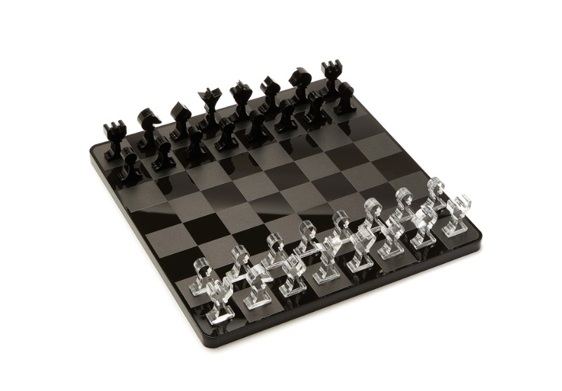 AKRİLİK SATRANÇ TAKIMI