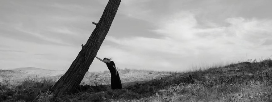 YVES ROCHER VAKFI VE MURATHAN ÖZBEK’TEN “YANIBAŞINDA”: AĞAÇLARLA KURULAN BİR DOSTLUK HİKAYESİ