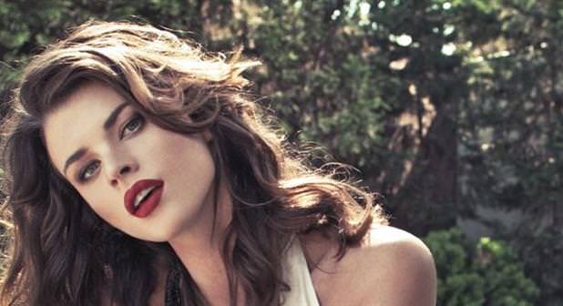 Polonya'nın En Güzel Kadını - Marta Trzeszczkowska